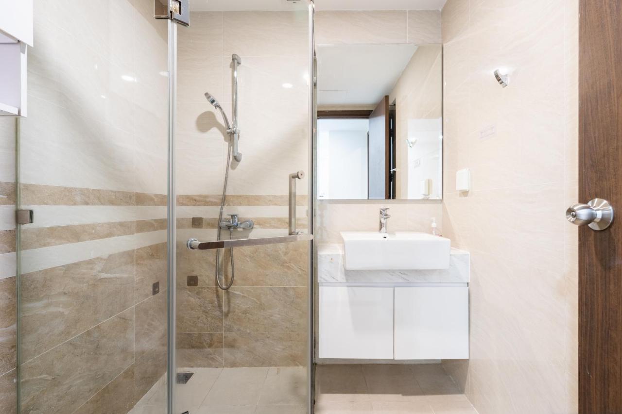 Harry'Home-River Gate- Swimming Pool- Free Pickup 5 Night Or More Cidade de Ho Chi Minh Exterior foto